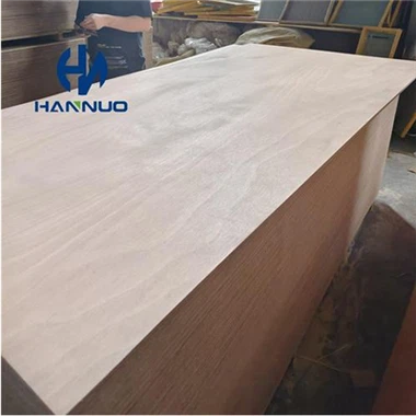 Papan Lapis Komersial Gred Marin